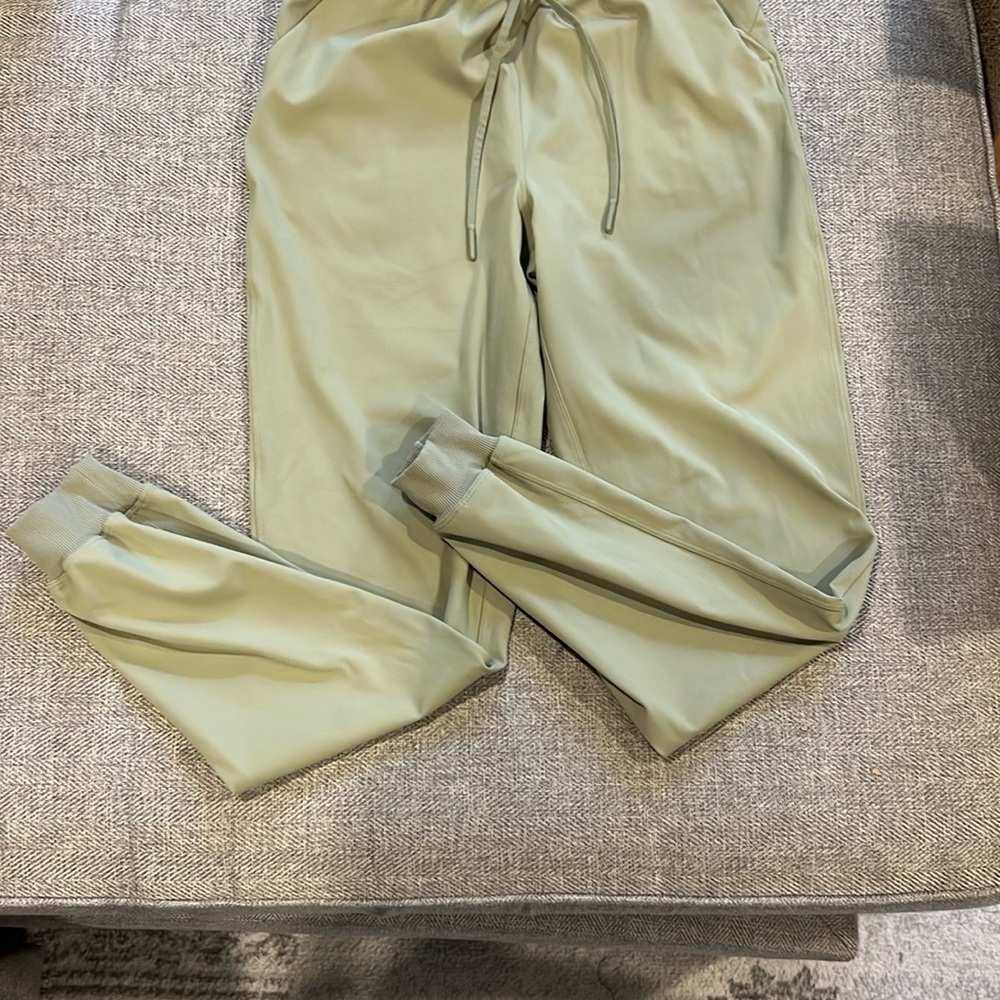 Lululemon Keep Moving Jogger - image 6